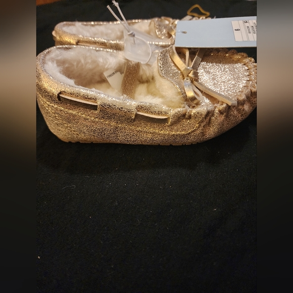 Toddler Girls' size 6 Gold Cellina Moccasin Slippers - Cat & Jack  Glitter - Picture 5 of 6